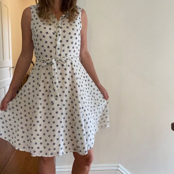 Banana Republic Fit & Flare Floral Dress - Picture 5 of 13